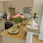 Eiffel Tower View - Apartment - Award 2026 Paris