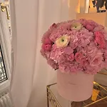 Luxury Apartment - Award 2026 - Eiffel Tower View Paris